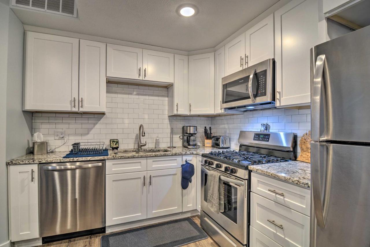 Modern Traverse City Condo About 1 Mi To Bay! エクステリア 写真