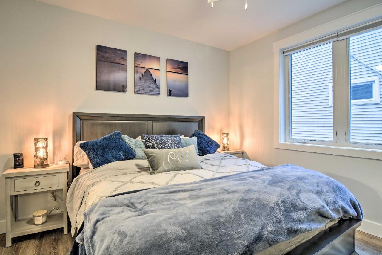 Modern Traverse City Condo About 1 Mi To Bay! エクステリア 写真